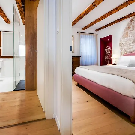 Апартаменты Casa De Amicis *