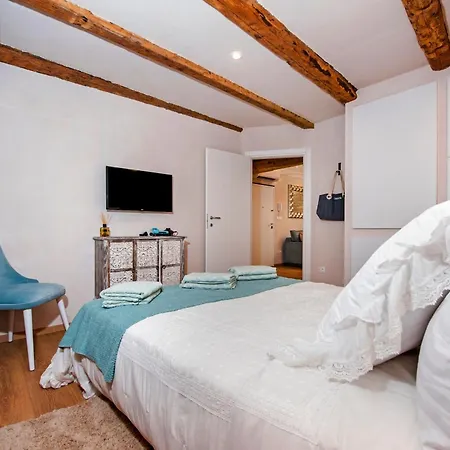 Casa De Amicis * Rovinj