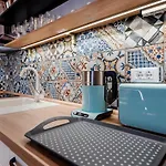 Casa De Amicis 아파트 *