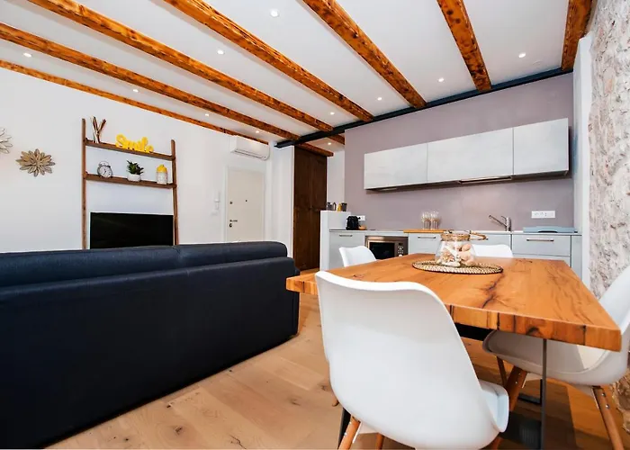 Casa De Amicis Lejlighed