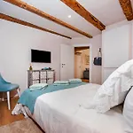 Casa De Amicis * Rovinj